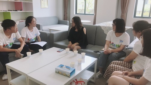 蒋燕芬校友采访照片1